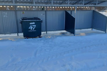 Несколько улиц Пикалево очистили от свалок