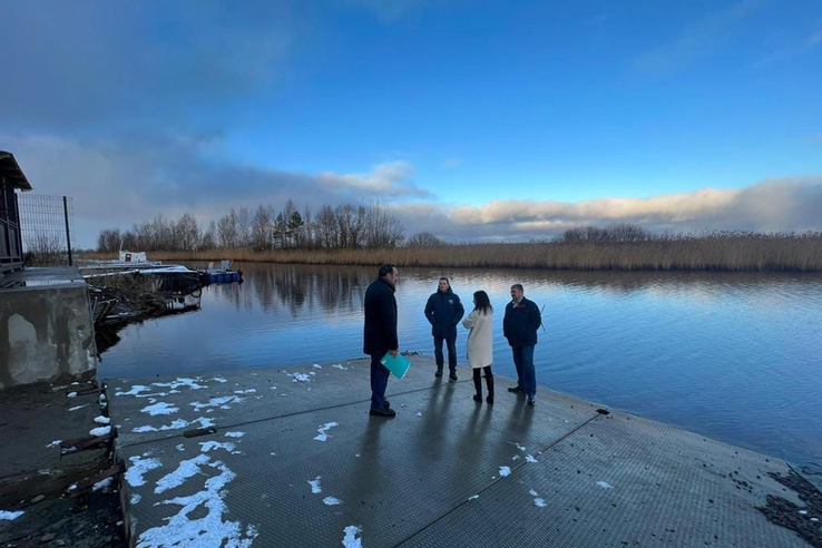 20 тысяч мальков сига выпущено в Ладожское озеро в устье реки Волхов