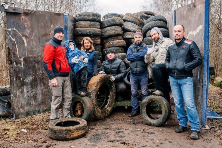 Петербург и область очистили от 16 тонн старых покрышек