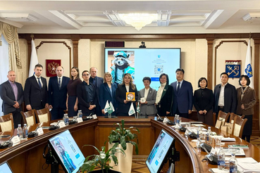 Обменяться опытом и сравнить подходы